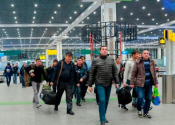 Узбекистанских нелегалов вернули на родину из Саудовской Аравии