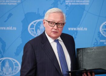 Россия предостерегает США от военной поддержки Израиля