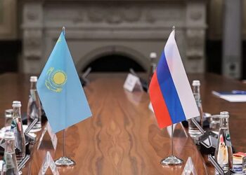 МИД Казахстана опроверг слухи о введении визового режима с Россией (видео)