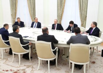 Визит Аракчи в Москву: Иран и Россия обсуждают выход из эскалации