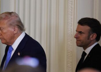 Европейский бунт: Париж оказался участвовать в инициативе США по передаче оружия Украине