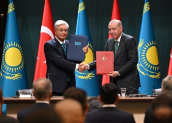 Токаев в Турции: встреча на высшем уровне и орден Devlet Nişanı — итоги