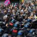 «Блокируем всё»: протесты во Франции на фоне смены премьера и объявленных секвестров