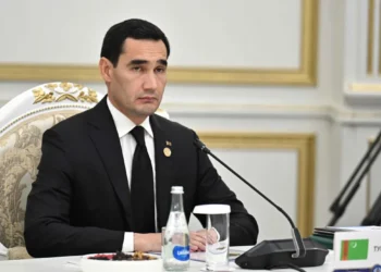 Президенту Туркменистана Сердару Бердымухамедову исполнилось 44 года