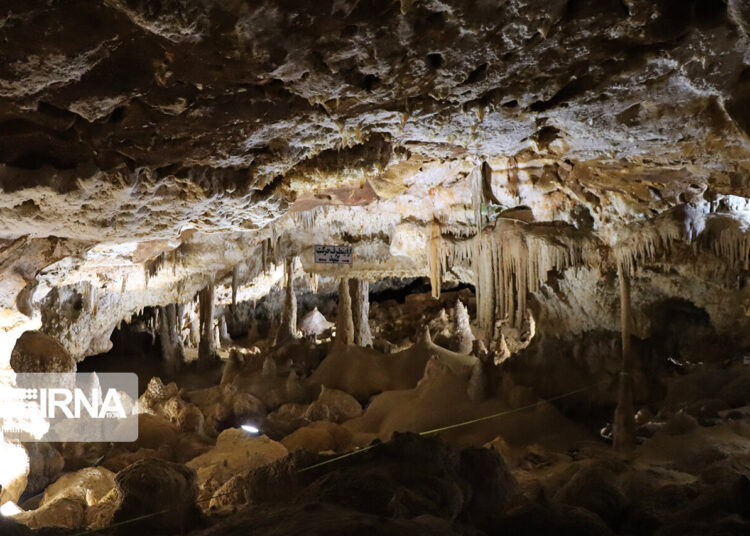 Миллионы лет под Землей: загадочная пещера «горы солнца» в иранских горах (ФОТО)