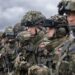Польша перебросит 40 тысяч солдат к границе России и Беларуси