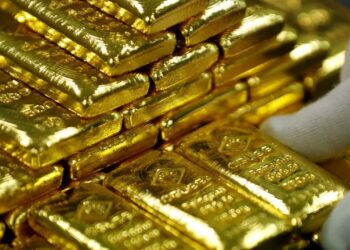 Цена золота обновила исторический рекорд на фоне ослабления доллара