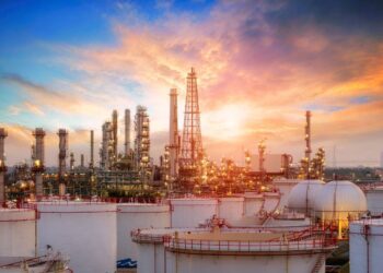 Иран нарастил добычу нефти до рекорда за последние 7,5 лет