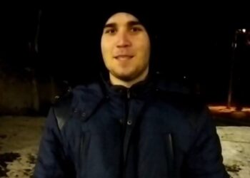 Силовики установили личность автора видео с угрозами в адрес школьников Бишкека.