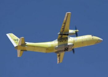 Иран представил первый отечественный грузовой самолет «Simorgh»