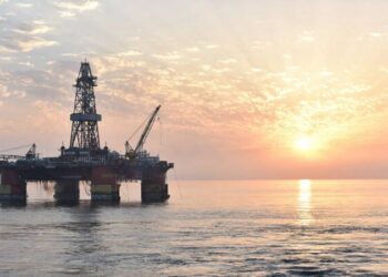Иран открыл первую морскую метеостанцию в Каспийском море