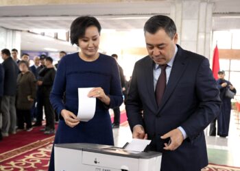 Глава Кыргызстана назвал особенность этих выборов и призвал граждан быть более активными