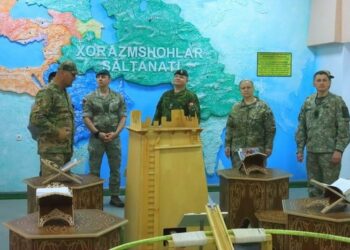 В Узбекистане обновят систему срочной военной службы — подробности