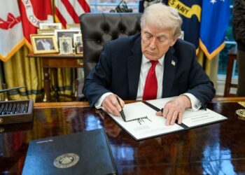 США угрожают 25-процентными пошлинами всем партнёрам Ирана