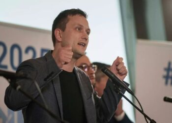 Премьер Гренландии потребовал от США прекратить фантазировать о захвате острова