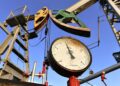 Bloomberg: ЕС готов отказаться от потолка цен на нефть из России