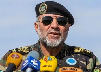 Амир Хейдари: Иран не закрывал Ормузский пролив, но нарушителей протоколов «потопим или накажем»