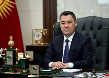 Президент Кыргызстана поздравил соотечественников с Орозо айтом