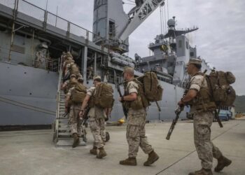 Раскрыта причина переброски США тысяч морпехов на Ближний Восток