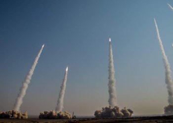 КСИР провел самую мощную волну ударов по целям США и Израиля