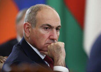 Армения не будет обсуждать за спиной России вопросы по ж/д, заявил Пашинян