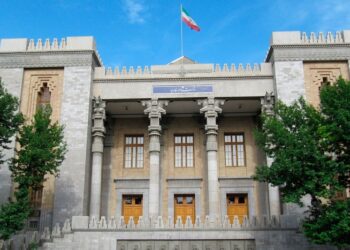 МИД Ирана: попытка США продемонстрировать военную силу завершилось провалом