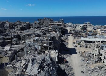 Израиль использует тактику «до и после» для оправдания разрушений в Газе и Ливане
