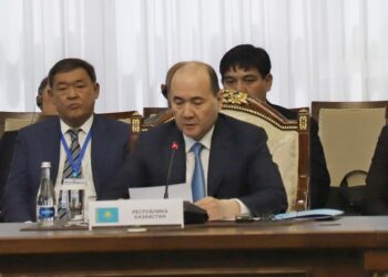 Казахстан призвал ШОС усилить координацию на фоне «геополитического шторма»