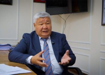В Кыргызстане снят с должности министр энергетики