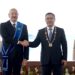 Президенты Кыргызстана и Азербайджана наградили друг друга госнаградами — ВИДЕО