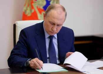 Путин подписал первый в России закон об искусственном интеллекте — подробности