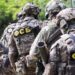«13 дронов и сорванная атака»: ФСБ сообщила о предотвращении удара по аэродрому в Ростове — ВИДЕО