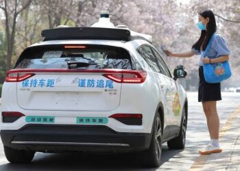 В Китае роботакси вытесняют водителей: Baidu готовится заменить таксистов в 15 новых городах
