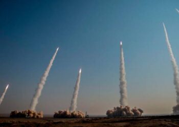 Армия Ирана заявила об ударе БПЛА по американской базе в Кувейте — ВИДЕО