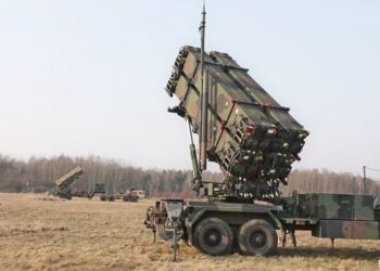 Bloomberg: задержки поставок ракет-перехватчиков ослабят позиции Киева