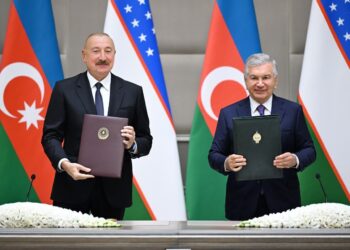 Узбекистан и Азербайджан подписали Договор о вечной дружбе и другие соглашения
