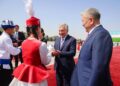 Глава Узбекистана прибыл с рабочим визитом в Кыргызстан