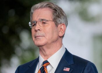 США и Китай договорились продлить действие «Пусанского соглашения» до января 2027 года