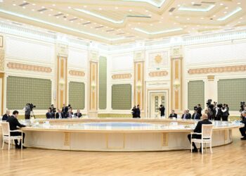 Кыргызстан предлагает создать маркетплейс для всей Центральной Азии и Азербайджана
